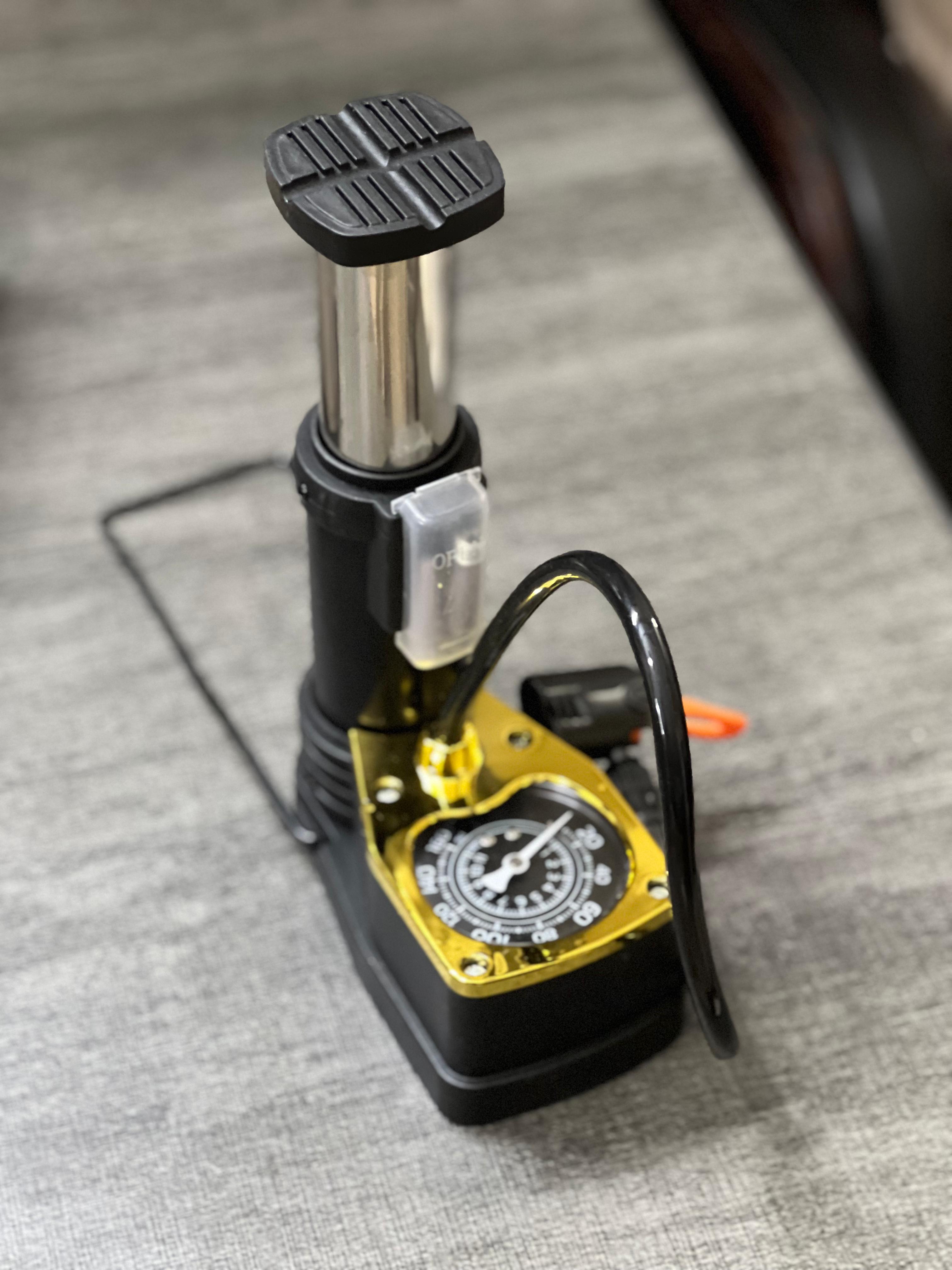 Foot Air Pump with Gauge