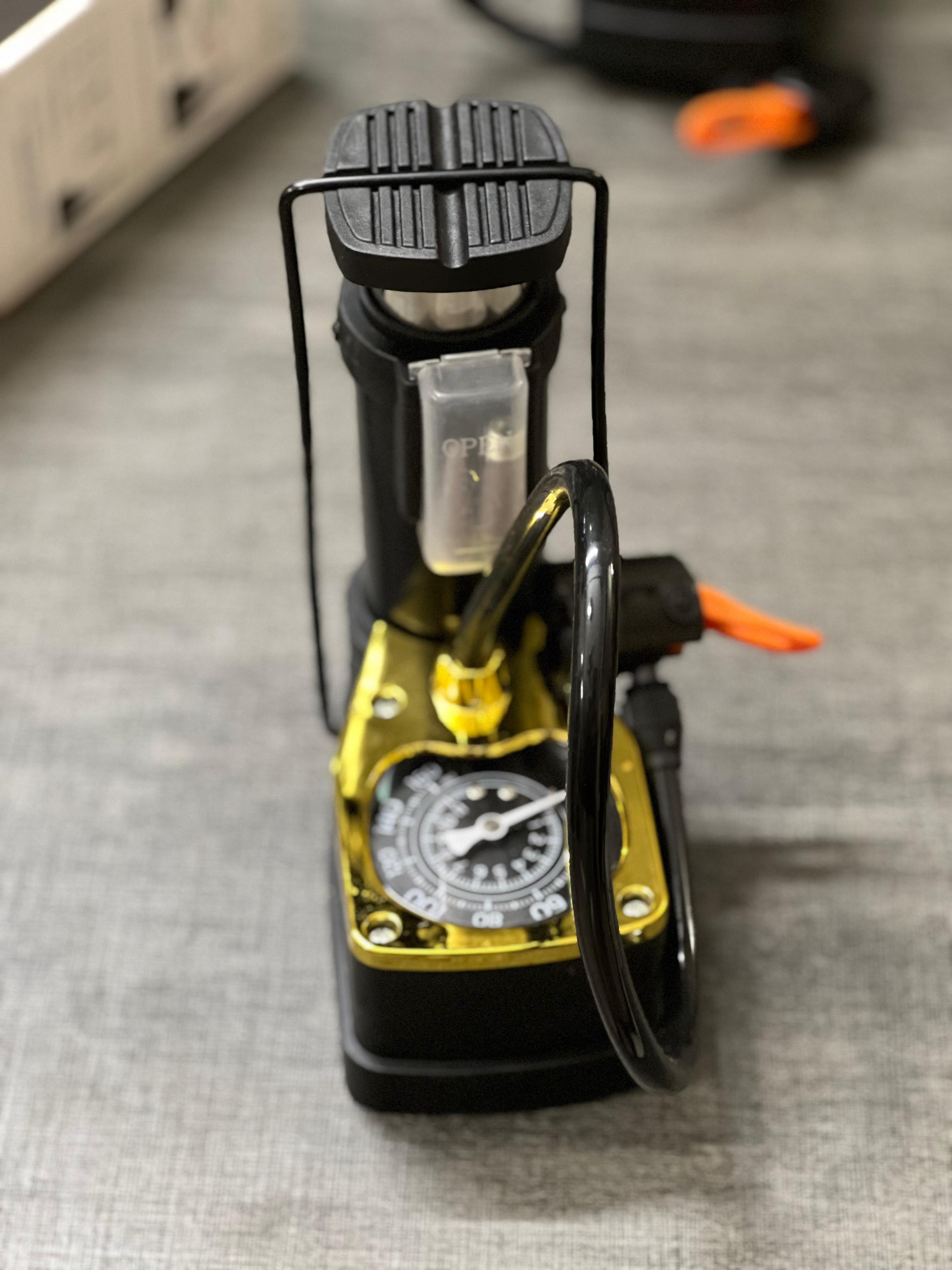 Foot Air Pump with Gauge